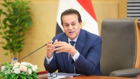 نواصل التطوير.. الصحة: 31 مليون مواطن ترددوا على العيادات الصحية الخارجية العام الماضي
