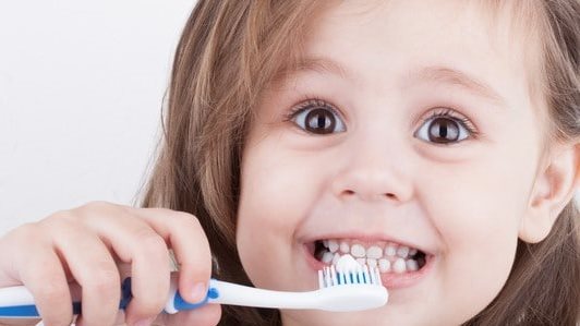 5 خطوات فعالة للوقاية من تسوس الأسنان