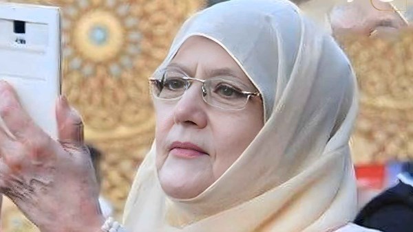 حتوحشوني.. شمس البارودي تعلن غيابها عن السوشيال لسبب غريب