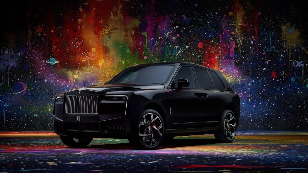 5 نسخ حول العالم.. رولزرويس كولينان بلاك بادج في إصدار خاص