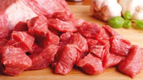  قبل العيد.. علامات تكشف اللحوم الفاسدة عن الصالحة احذرها