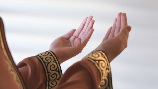 دعاء يوم عرفة للرزق.. كلمات جامعة لكل خير