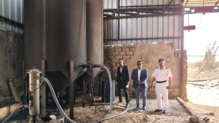 ضبط مصنع تنر دون ترخيص يستخدم «سولار» مدعمًا في المنوفية | صور