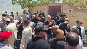 تشييع جثمان والدة الفنان أحمد حلمى بمقابر الشموت ببنها