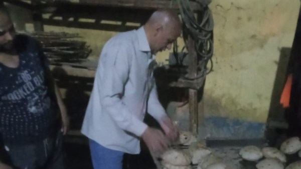 محافظ أسيوط: تحرير 186 محضرًا تموينيًا خلال حملات مكثفة على المخابز البلدية محافظ أسيوط: تحرير 186 محضرًا تموينيًا خلال حملات مكثفة على المخابز البلدية