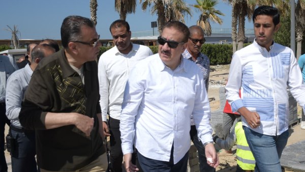 محافظ بورسعيد يوجه بدراسة الاستغلال الأمثل للأرض الواقعة بين الكورنيش والشاطئ