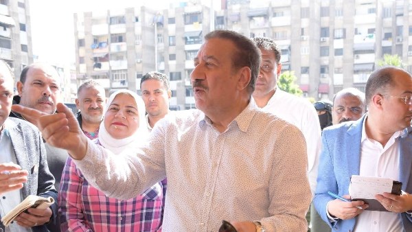 محافظ بورسعيد يشدد على تكثيف حملات إزالة الإشغالات بالشوارع وفرض الانضباط