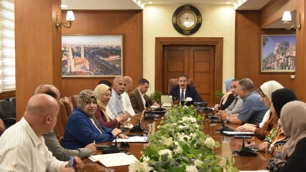 محافظ بورسعيد يؤكد تنفيذ أكثر من 72 مشروعًا تنمويًا وخدميًا وسياحيًا يجري تنفيذها على أعلى مستوى