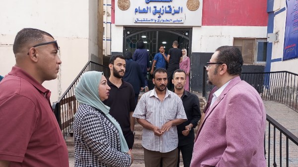 وكيل صحة الشرقية يتفقد الخدمة الطبية بمستشفى الزقازيق العام ويتابع أعمال التطوير الجارية