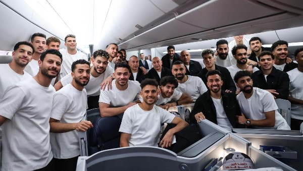 رئيس «مصر للطيران»: تقديم كافة سُبل الراحة لبعثة المنتخب خلال رحلتها إلى أمريكا | صور