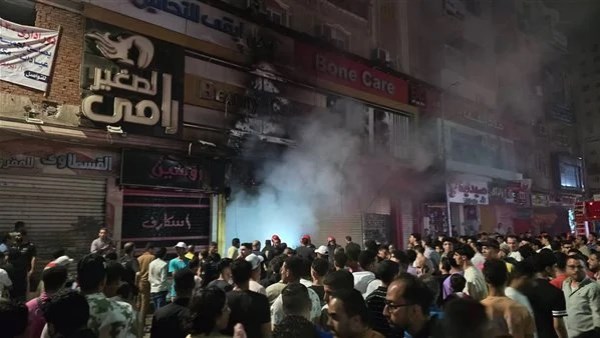 دون إصابات.. السيطرة على حريق نشب داخل محل تجاري بدمنهور في البحيرة