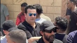 «بجامل طوب الأرض».. أحمد خليل يُثير الجدل بعد شكوى أشرف زكي