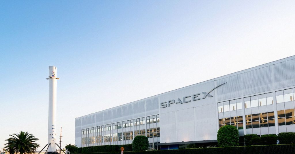 يكشف ملف الاكتتاب العام الأولي لشركة SpaceX أن شركة Anthropic تدفع 15 مليار دولار سنويًا للوصول إلى مراكز البيانات الخاصة بها