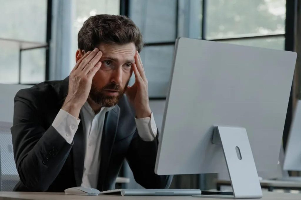 تقول الدراسة إن الأمريكيين مرهقون للغاية لدرجة أنهم يرفضون الترقيات