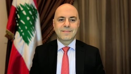 “لا أثق في أي طرف سيوقف أي شيء” – نائب رئيس الوزراء اللبناني الأسبق