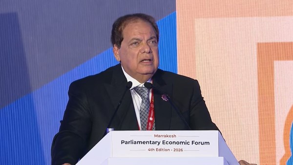 أبو العينين: مصر أنشات 20 ألف كيلو طرق.. وتطوير هائل بالمواني