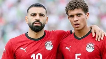 3 مشاهد مؤثرة لـ محمد صلاح قبل ودية مصر والبرازيل| ماذا فعل؟