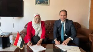 وثيقة تأمين طبية واجتماعية حصرية للمصريين العاملين بلبنان