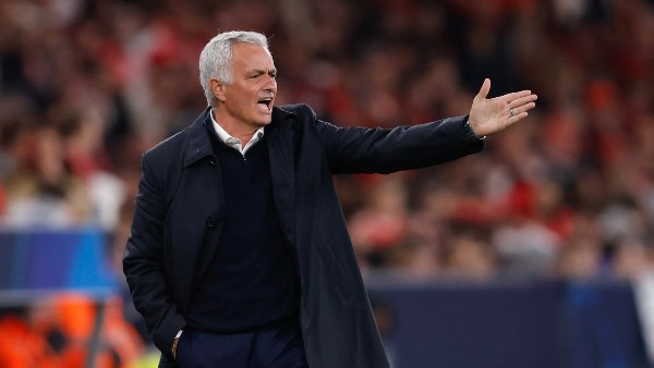 المدرب وافق بالفعل.. ريال مدريد يرغب في التعاقد مع «مورينيو» مقابل 15 مليون يورو