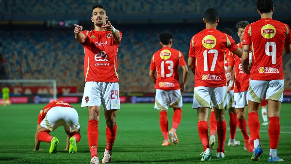 إبراهيم عبد الجواد: الأهلي يناقش تخفيض الرواتب وخيارات احتراف بعض النجوم