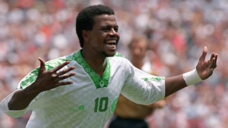 سعيد العويران: أقمت وليمة ونطيت من الفرحة احتفالًا بتتويج الزمالك بالدوري
