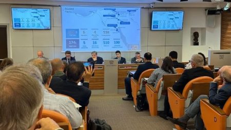 قنصل مصر بميلانو يدعو المستثمرين الإيطاليين إلى دراسة المزايا المقدمة للمستثمر الأجنبي