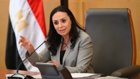 وزيرة التضامن تترأس الاجتماع الأول للجنة العليا لمبادرة “حياة” للتصدى لقضية الطفل في وضعية الشارع