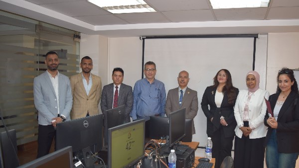 غرفة القاهرة والأعلى للجامعات يطلقان برامج تدريبية بشهادات معتمدة