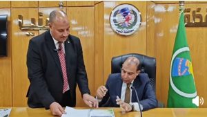 محافظ المنيا يعتمد نتيجة الشهادة الإعدادية ويهنئ الأوائل هاتفيًا: أنتم نماذج مشرفة