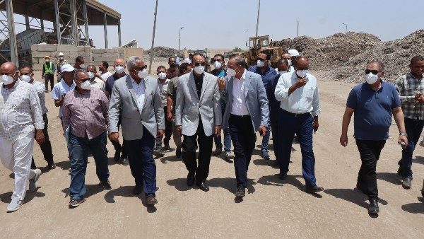 بتكلفة تخطت 120 مليون جنيه.. محافظ سوهاج يتفقد مصنع تدوير المخلفات الصلبة بدار السلام