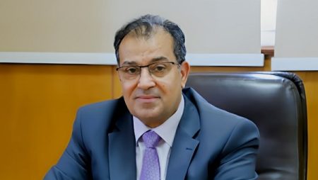 رئيس جامعة قنا يعلن الفائزين بجوائز الجامعة التشجيعية لعام 2025