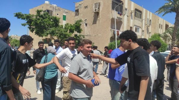 ارتياح بين طلاب الشهادة الثانوية العامة بجنوب سيناء لسهولة أسئلة امتحانات اللغة الفرنسية