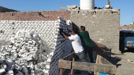 إزالة تعديين على أراضي أملاك الدولة بمنطقة زرزارة جنوب الغردقة بمساحة 150 مترًا مربعًا