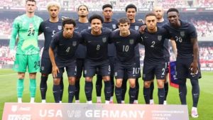 كأس العالم.. أمريكا وباراجواي يعلنان التشكيل الرسمي لقمة المجموعة الرابعة