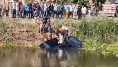 لم ينجو أحد.. التحقيق في مصرع 7 من أسرة واحدة بعد سقوط سيارة بترعة المريوطية