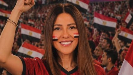 مي كساب تحتفل بفوز المنتخب: الفرحة حلوة ربنا يديمها علينا