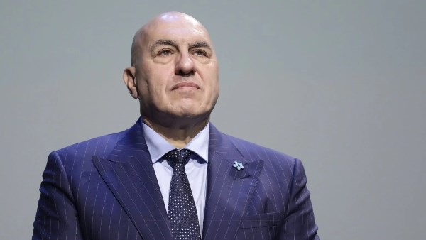 وزير الدفاع الإيطالي : ترسانة إيران لم تستنفد بعد .. والعملية العسكرية اتخذت بعدا أكبر