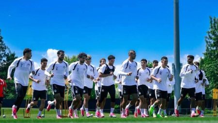منتخب مصر ونيوزيلندا.. استعدادات مكثفة في منطقة المشجعين بالنهر الأخضر