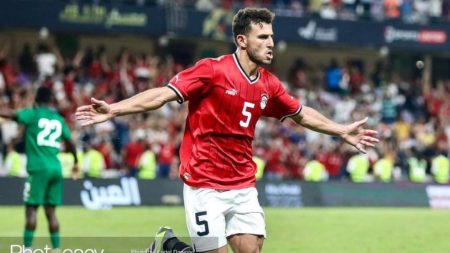 طبيب المنتخب يكشف تفاصيل إصابة حمدي فتحي وحسام عبدالمجيد