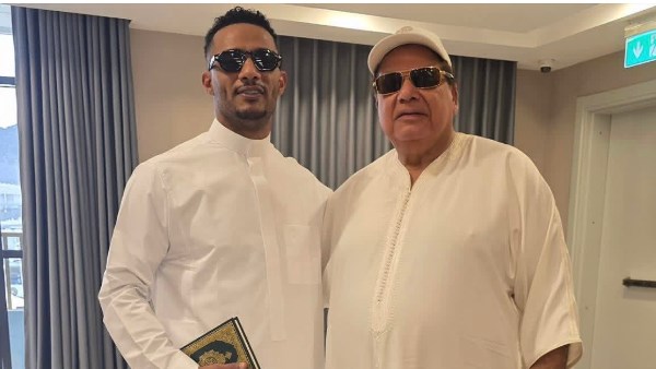 من أطهر بقاع الأرض.. محمد رمضان برفقة النائب محمد أبو العينين خلال أداء مناسك الحج