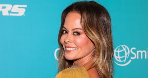 نظرة Brooke Burke’s Bombshell بيكيني مختبئة على أمازون مقابل 27 دولارًا – وهي أكثر من مجرد إغراء