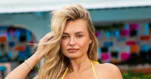 “Love Island USA” Bombshell Jen Terry تكشف عن المكان الأكثر جنونًا الذي مارست فيه الجنس