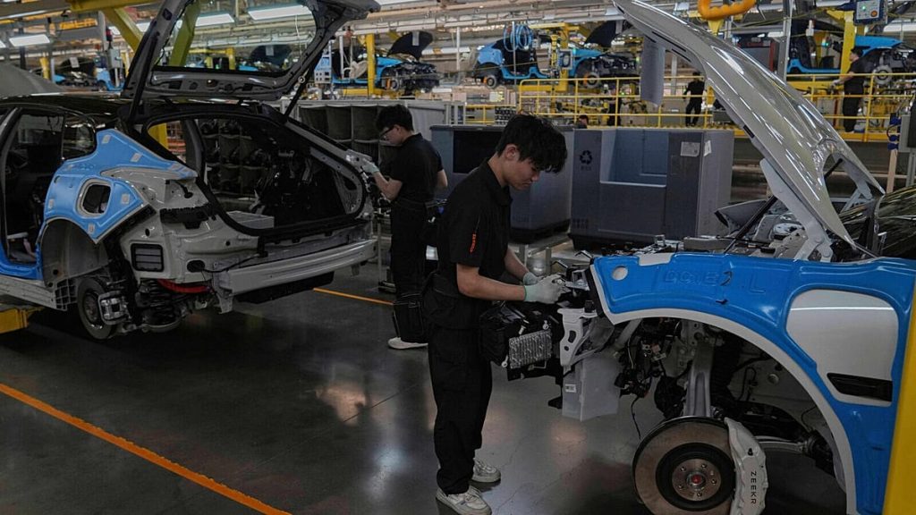 النشرة الإخبارية: الاتحاد الأوروبي يدخل في “صراع تجاري” مع الصين دون اتفاق الخريف، حسبما يقول رئيس حزب الشعب الأوروبي ويبر