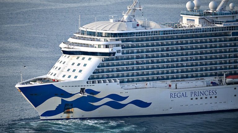 وفاة أحد أفراد طاقم Princess Cruises بعد أن ذهب في البحر بالقرب من كانكون