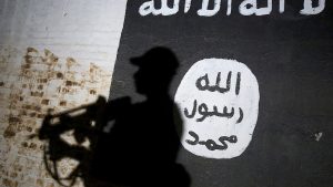 خبير يحذر من أن تنظيم داعش يعيد البناء بهدوء قبل الانسحاب الأمريكي من العراق