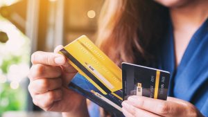 وتخطط فيزا لخفض 7% من القوى العاملة، أي حوالي 2600 وظيفة، من أجل الكفاءة