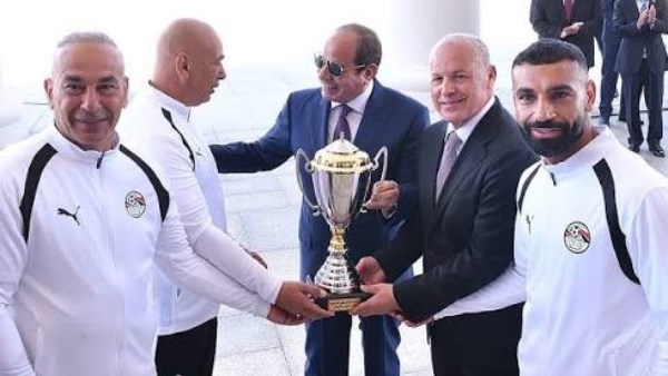 لميس الحديدي: مصر وحّدت العرب في كأس العالم .. والرئيس السيسي أكد ذلك