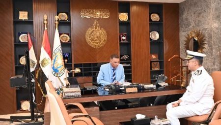 محافظ جنوب سيناء: التشغيل التجريبي لـ التاكسي الذكي بمنتصف أغسطس