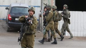 حملة اعتقالات إسرائيلية واسعة بحق الفلسطينيين في الضفة الغربية| تفاصيل