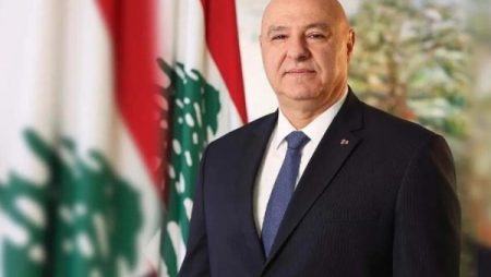 الرئيس اللبناني يدين إسرائيل: تفجيرات قلعة الشقيف تصعيد خطير يهدد المسار الدبلوماسي